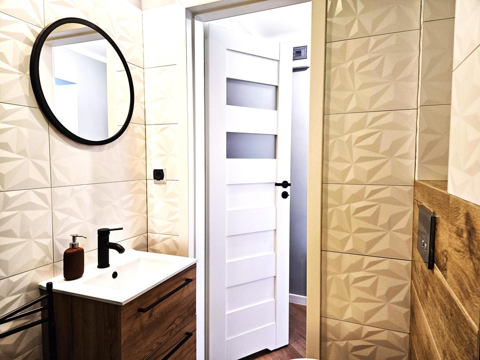 Apartment Centrum 6 *